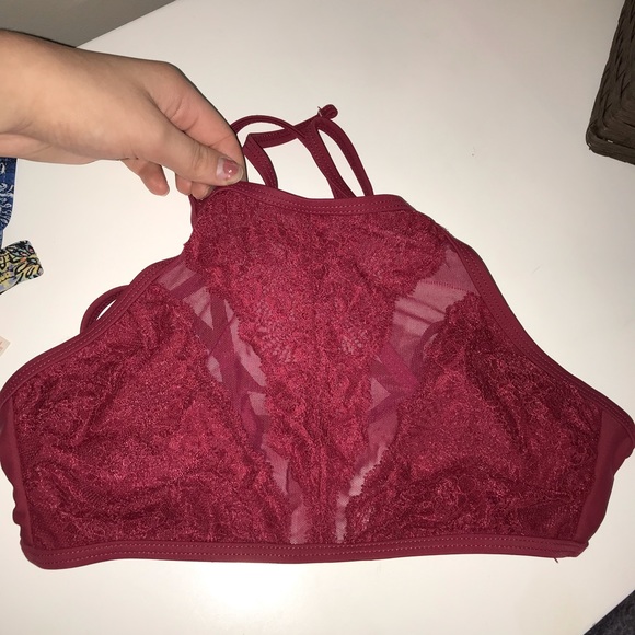 Bikini tops - Picture 10 of 16